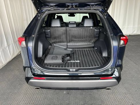 Used 2021 Toyota RAV4 XSE AWD/4WD image 28