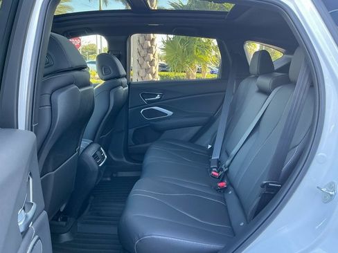 New 2026 Acura RDX SH-AWD image 9