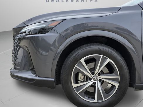 Used 2025 Lexus RX 350 Premium w/ Accessory Package (Z1) FWD image 36