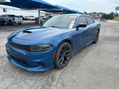 Used 2023 Dodge Charger R/T w/ Blacktop Package RWD image 3