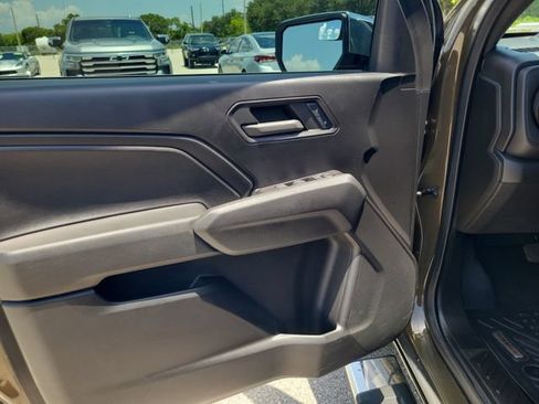 Used 2024 Chevrolet Colorado W/T w/ WT Convenience Package RWD image 18