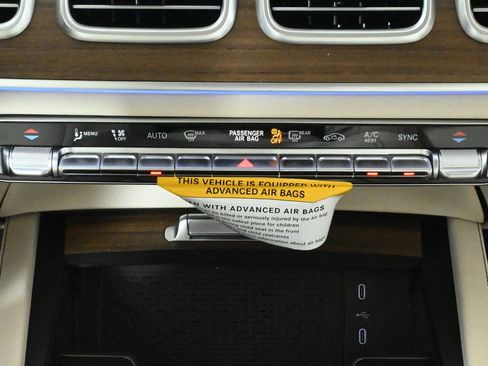 Used 2026 Mercedes-Benz GLS 450 4MATIC image 21