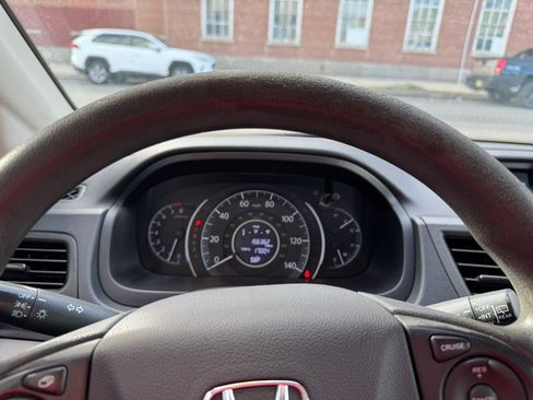 Used 2014 Honda CR-V LX image 23