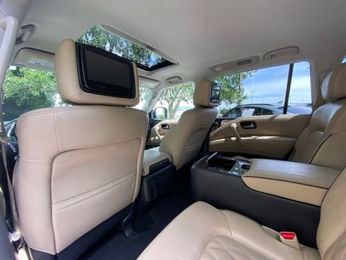 Used 2023 Nissan Armada Platinum w/ Captain's Chairs Package AWD/4WD image 34