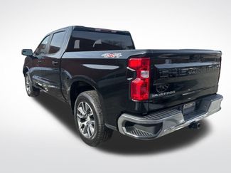 Used 2023 Chevrolet Silverado 1500 LT video 3