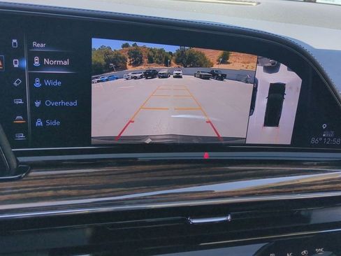 Certified 2023 Cadillac Escalade ESV Premium Luxury w/ Performance Package AWD/4WD image 23