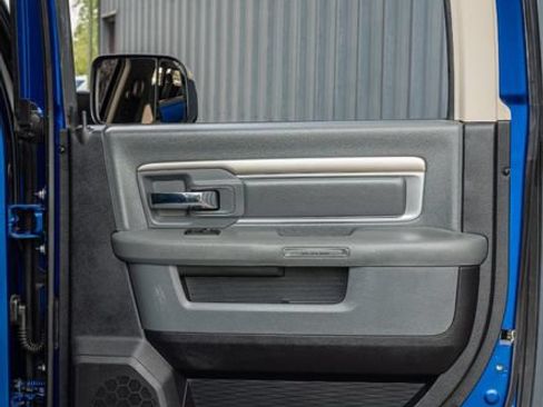 Used 2016 RAM 3500 Big Horn AWD/4WD image 39