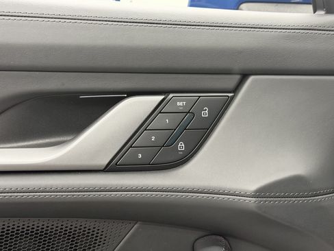 Certified 2023 Porsche Taycan GTS AWD/4WD image 31