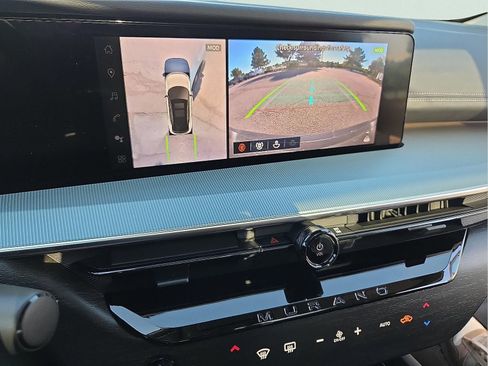 New 2025 Nissan Murano SL image 17