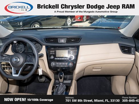 Used 2017 Nissan Rogue S image 19