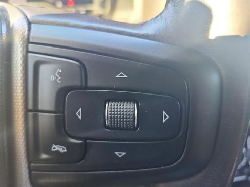 Certified 2022 GMC Yukon Denali image 26