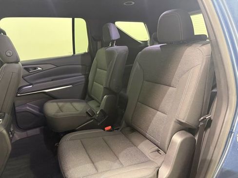 Certified 2025 Chevrolet Traverse LT image 25