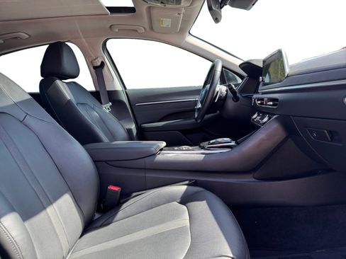 Used 2022 Hyundai Sonata Limited FWD image 17