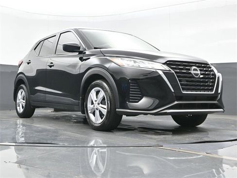 Certified 2024 Nissan Kicks S image 26