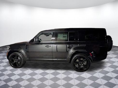 New 2026 Land Rover Defender 130 X-Dynamic SE AWD/4WD image 2