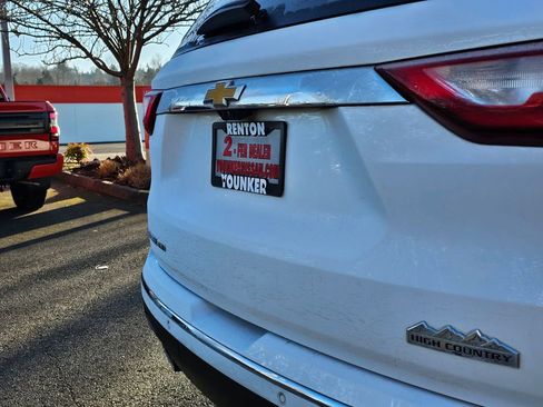 Used 2019 Chevrolet Traverse High Country image 10