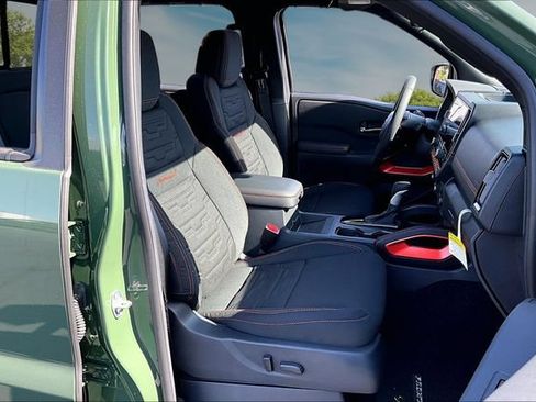 New 2025 Nissan Frontier Pro-X w/ Pro Convenience Package RWD image 11