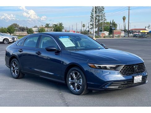 Certified 2025 Honda Accord EX-L image 8