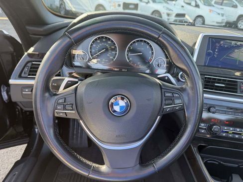 Used 2012 BMW 650i Convertible RWD image 19
