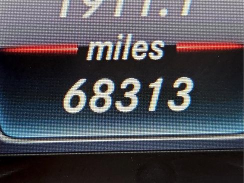 Used 2018 Mercedes-Benz CLA 250 4MATIC image 18