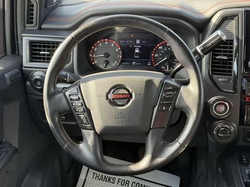 Used 2021 Nissan Titan PRO-4X w/ Pro-4x Convenience Package AWD/4WD image 22
