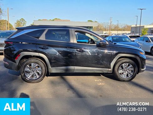 Used 2022 Hyundai Tucson Blue image 8