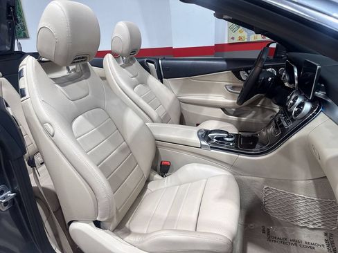 Used 2018 Mercedes-Benz C 300 4MATIC Cabriolet image 69