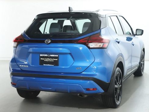 Certified 2023 Nissan Kicks SR w/ SR Premium Package FWD image 47