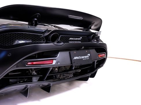 Used 2022 McLaren 720S Spider RWD image 14