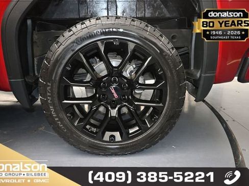 Used 2024 GMC Sierra 1500 Denali w/ Denali Reserve Package AWD/4WD image 13