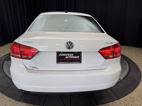 Used 2015 Volkswagen Passat 1.8T SE FWD image 6