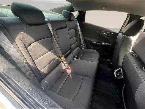 Used 2024 Chevrolet Malibu LT image 23
