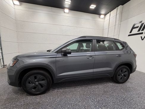 Used 2026 Volkswagen Taos S FWD image 2