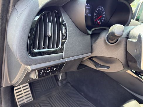 Used 2019 Kia Stinger GT AWD/4WD image 13