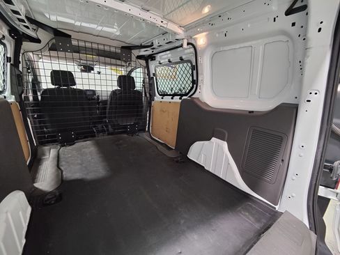 Used 2022 Ford Transit Connect XL image 10