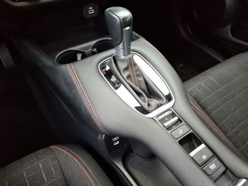 Used 2024 Honda HR-V Sport image 22