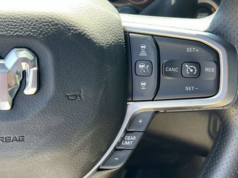 New 2026 RAM 2500 Tradesman AWD/4WD image 26