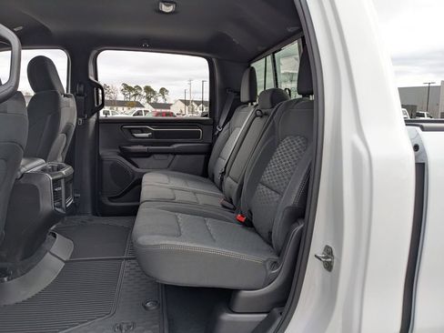 New 2026 RAM 1500 Big Horn AWD/4WD image 17