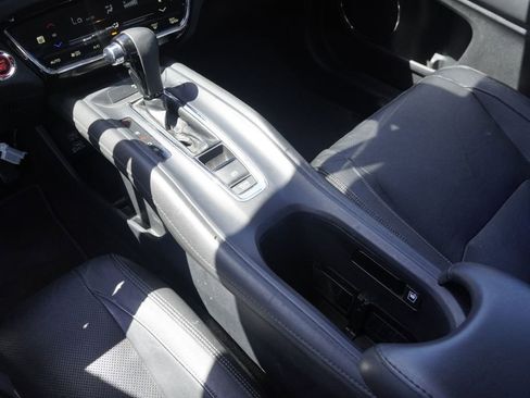 Used 2019 Honda HR-V EX-L image 24