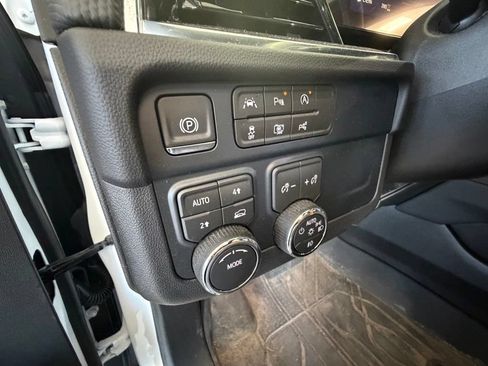 Used 2026 Chevrolet Tahoe RST w/ Comfort Package AWD/4WD image 24