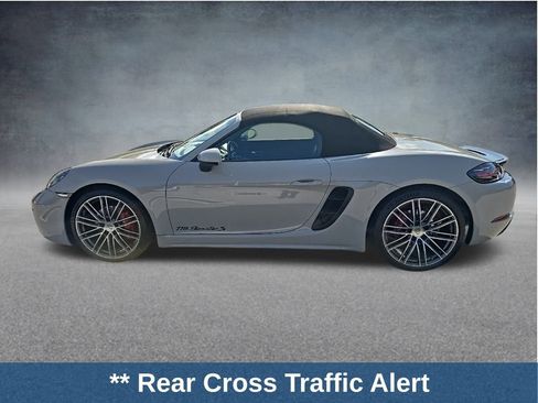 Used 2022 Porsche 718 Boxster S w/ Premium Package image 21