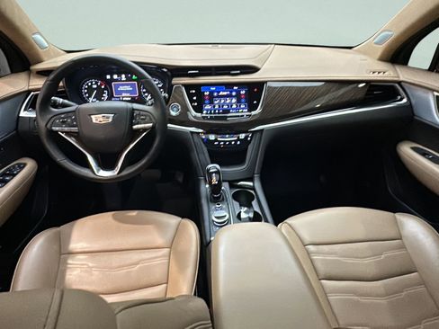 Used 2024 Cadillac XT6 Premium Luxury w/ Platinum Package AWD/4WD image 25