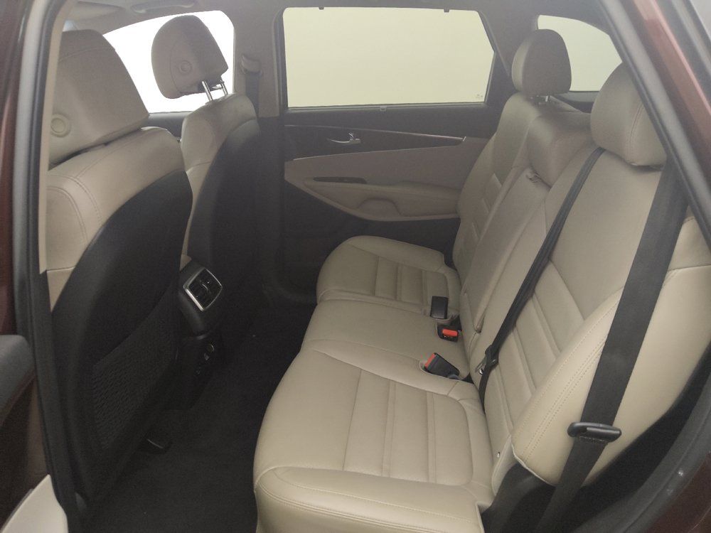 Used 2017 Kia Sorento EX w/ EX Advanced Touring Package FWD image 18
