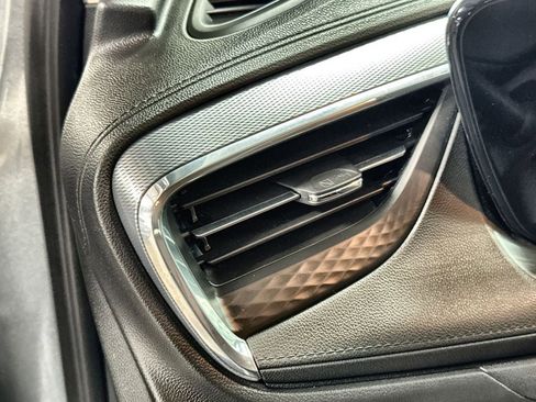 Used 2025 Buick Encore GX Sport Touring w/ Advanced Technology Package FWD image 15