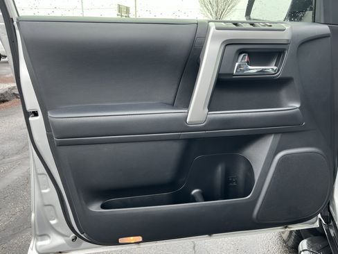 Used 2024 Toyota 4Runner SR5 Premium image 18