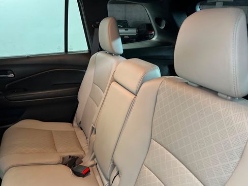 Used 2020 Honda Passport Touring image 22