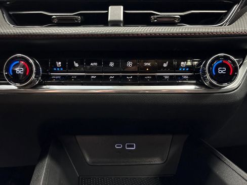 New 2026 Chevrolet Equinox RS w/ Convenience Package III FWD image 35