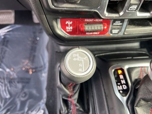 Used 2021 Jeep Wrangler Unlimited Rubicon image 31