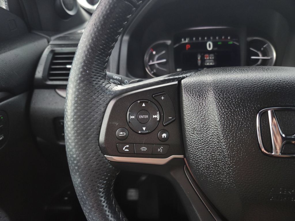 Certified 2025 Honda Passport EX-L image 24