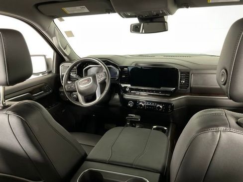 Used 2023 GMC Sierra 1500 SLT w/ SLT Convenience Package image 16